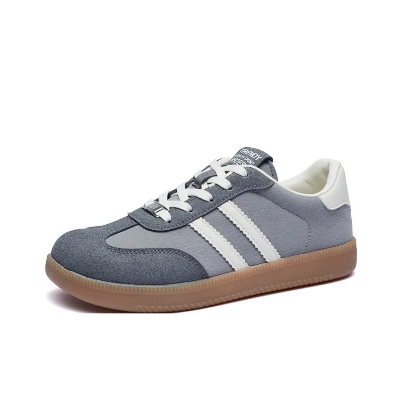 VKOI 1999 Non slip Lightweight Low Top Skateboard Shoes Women's-18