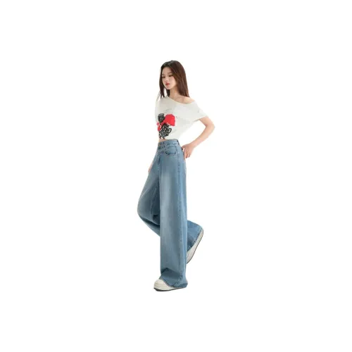 The New Age Family Jeans Women's