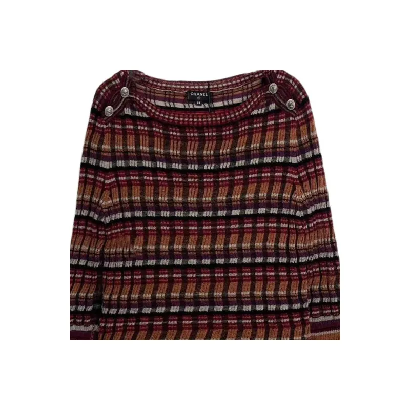 CHANEL 18A Premium Handmade Collection Knitwear Women's Red-2