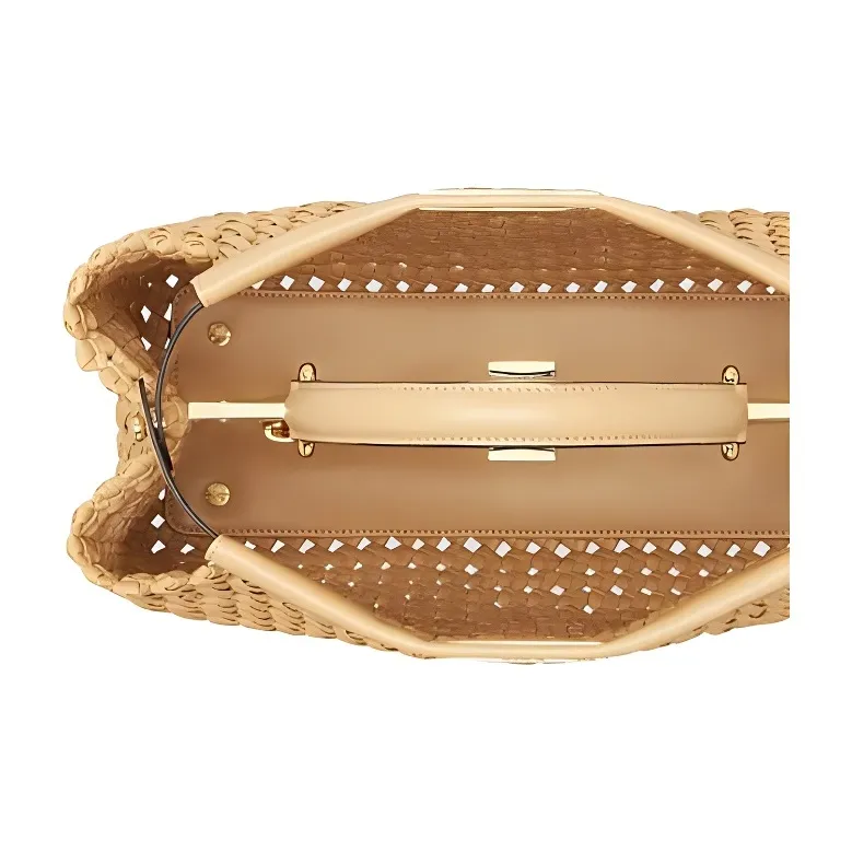 FENDI Peekaboo Handbags-3