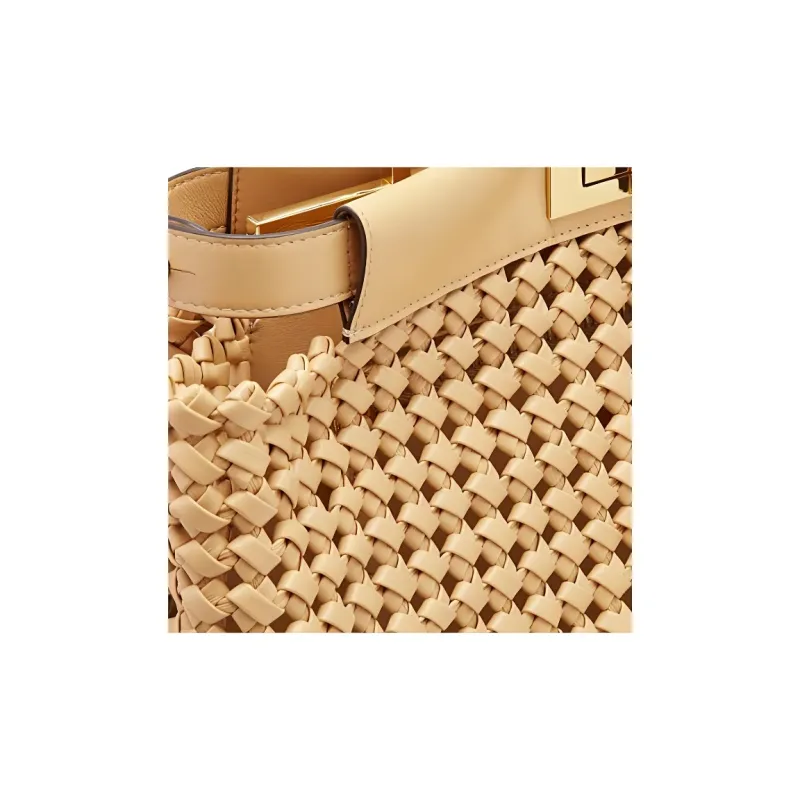 FENDI Peekaboo Handbags-4