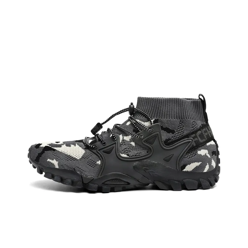 TELENT Abrasion Resistant Coverage Mid Top Hiking Shoes Men's Black-0