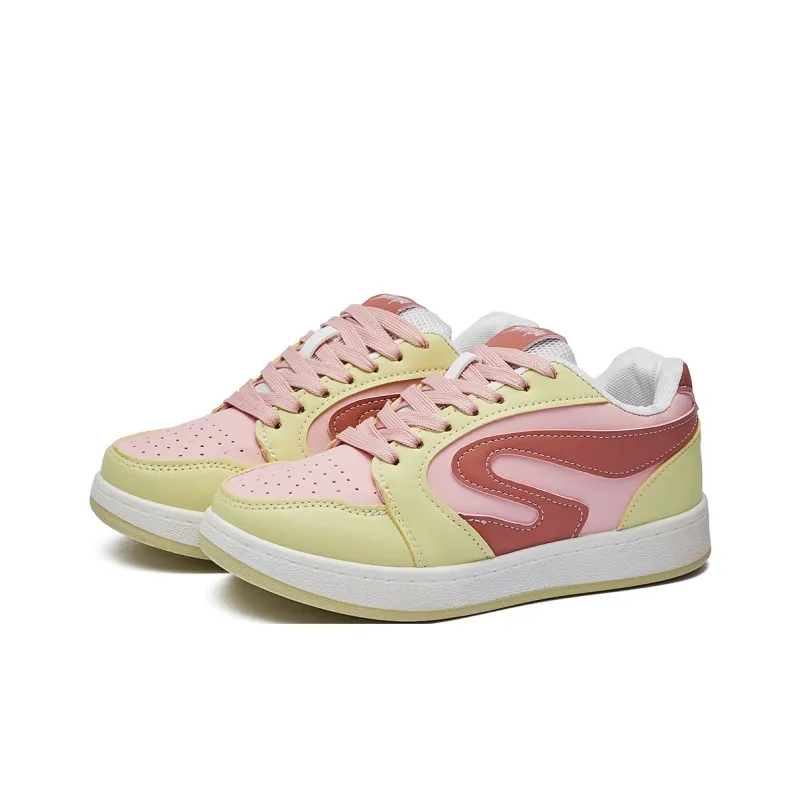 VKOI 1999 Abrasion Resistant, Lightweight, And Breathable Low Top Skateboard Shoes Women's Strawberry Pink-5