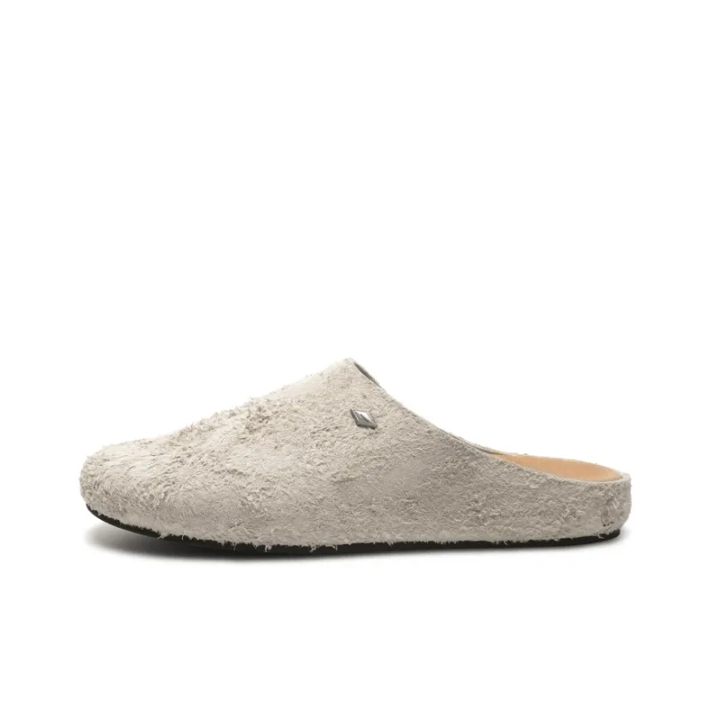 TERRA INCOGNITA Closed Toe Slippers Unisex-0
