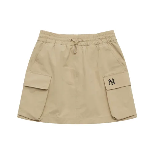MLB New York Yankees Basic Collection SS25 Cargo Short Skirts Women's Beige