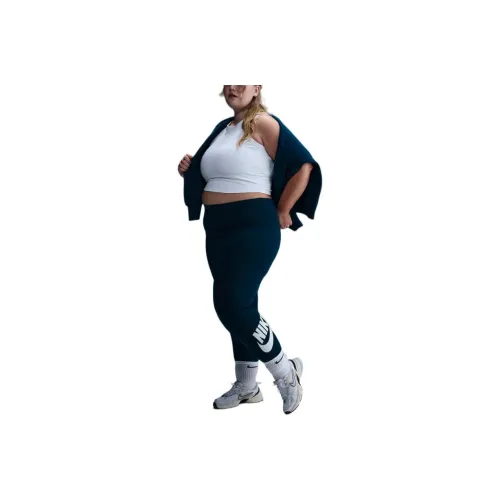 Nike Sportswear Classics Women's High Waisted Graphic Leggings Plus Size
