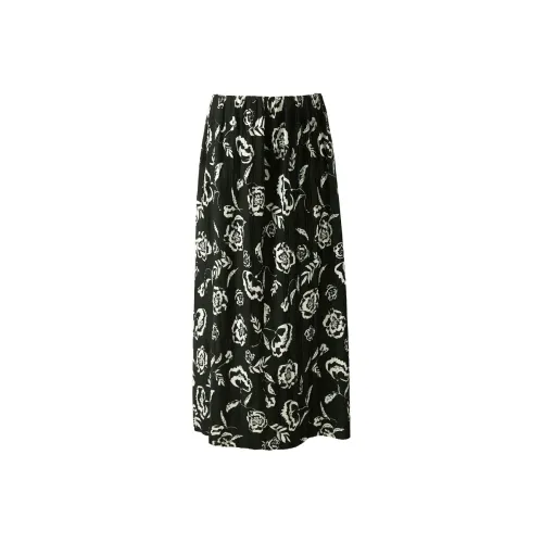 3COLOUR Casual Long Skirt Women's Black Floral