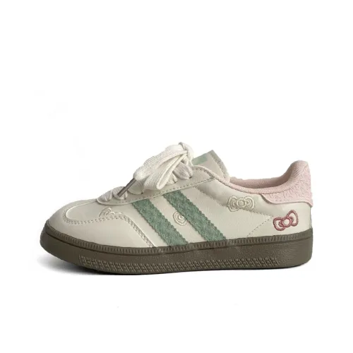 LIANGHUO Slip Resistant Cushioning With Impact Resistance Low Top Skateboard Shoes Women's Green