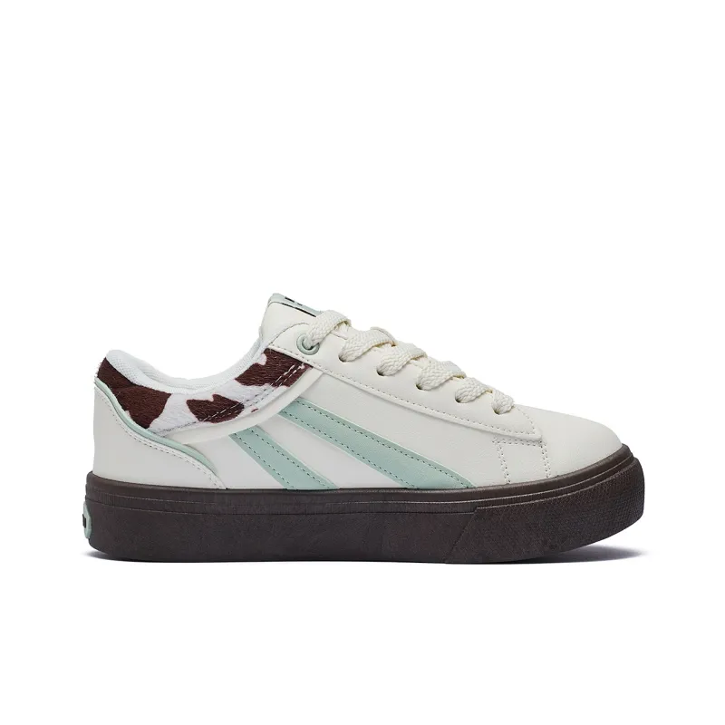 VKOI 1999 Slip Resistant, Abrasion Resistant, And Balanced Low Top Skateboard Shoes Women's Milk Cream-1