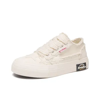 BINGO DUCK Slip Resistant And Breathable Low Top Skateboard Shoes Women's