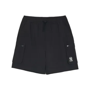 MLB New York Yankees Gofcore Cargo Shorts Women's Black