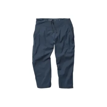 MOUNTAIN HARDWEAR Casual Shorts Women's