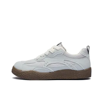 VKOI 1999 Slip Resistant, Abrasion Resistant, Breathable Low Top Skateboard Shoes Women's