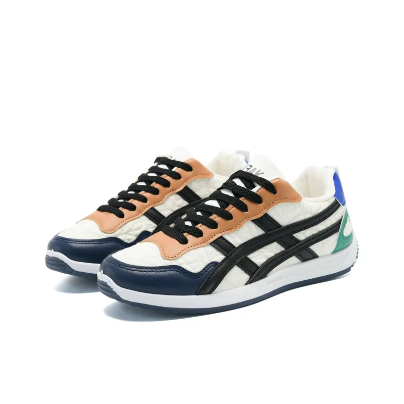 7 SEVFUN Low Top Casual Shoes Women's White Black-1