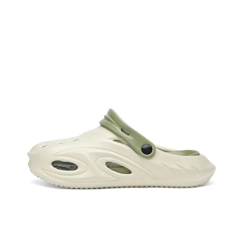 Budding Bear Clogs Men-13