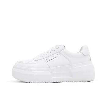 A Poinsettia Princess Low Top Skateboard Shoes Women's White