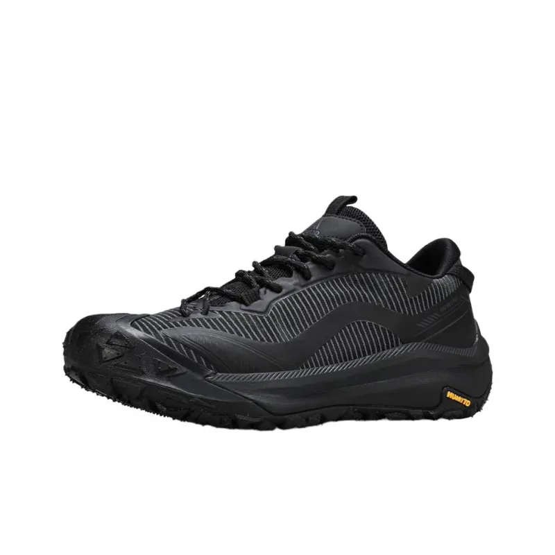 HUMTTO Anti Slip Wear Resistant Low Top Outdoor Shoes Men's Black-1