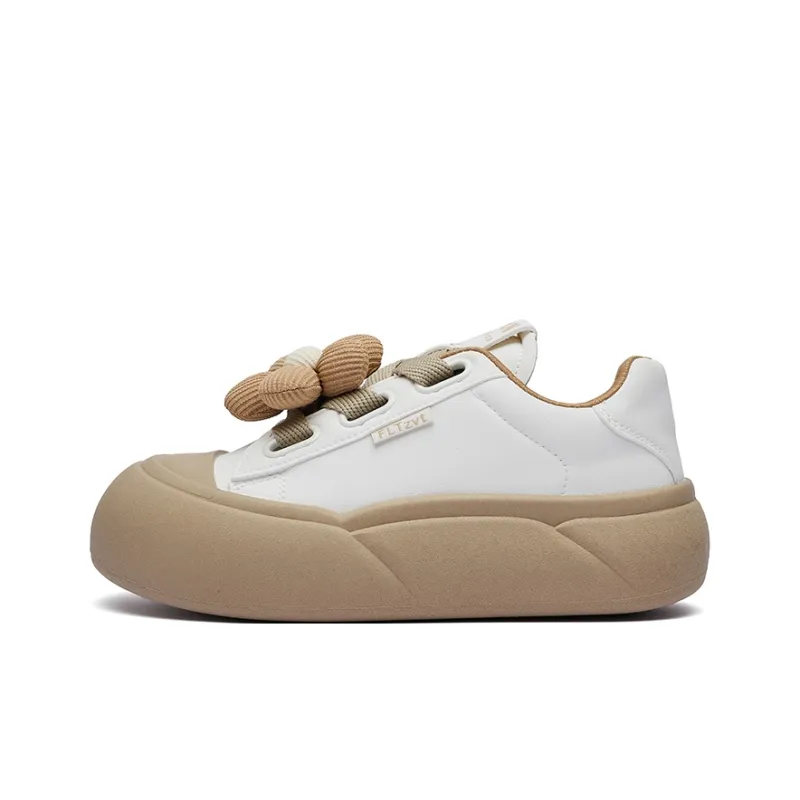 VKOI 1999 Balanced Lightweight Low Top Skateboard Shoes Women's-7