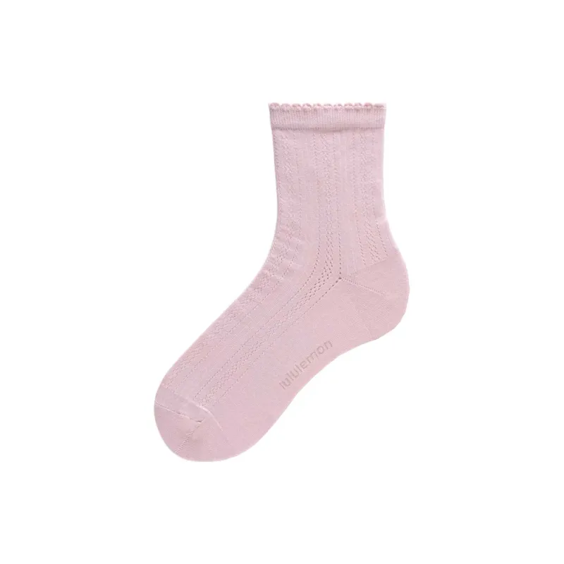 Lululemon Unisex Pointelle Quarter Socks Crew Socks 34' Unisex 1 Pack-0