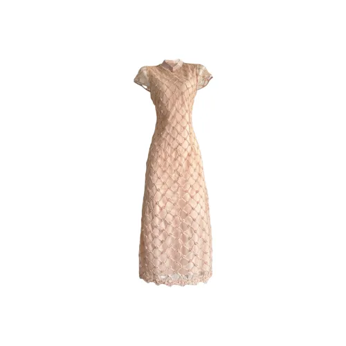 Udon House Short Sleeved Dress Women's