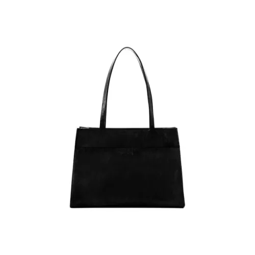 SQUARE Line Cow Leather Shoulder Bag Tubas Women's Black