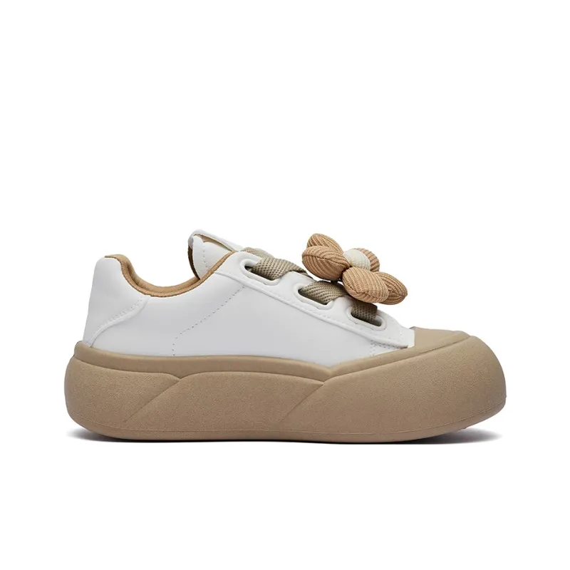 VKOI 1999 Balanced Lightweight Low Top Skateboard Shoes Women's-8