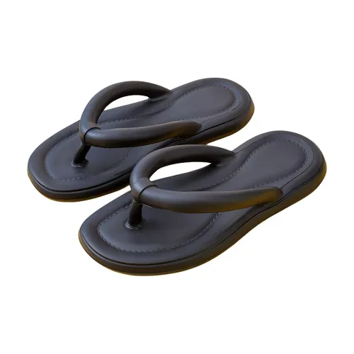 GUCCI Leather Thong Sandals Womens