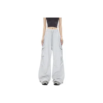 The New Age Family Cargo Pants Women's