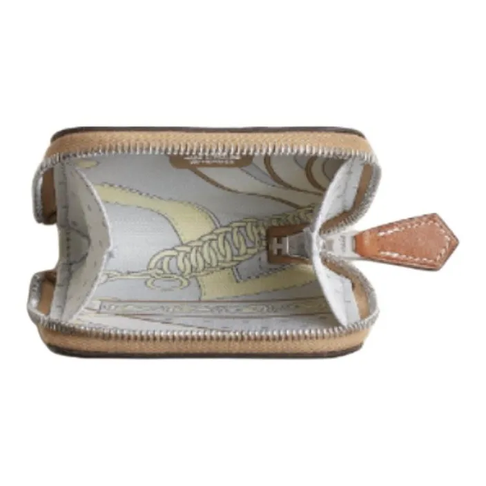 HERMES Silk'In Evercolor & Barenia Calfskin Coin Purse Women's Dust Color & Platinum Gray & Milton Yellow-1
