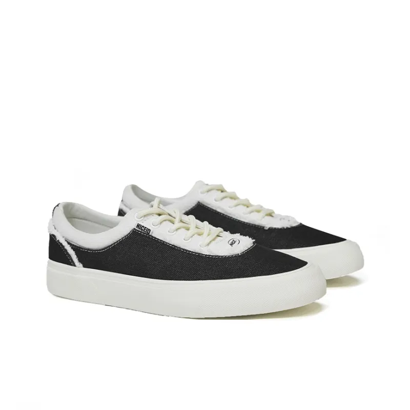 NICEID Breathable And Lightweight Low Top Canvas Shoes Unisex Black White-2