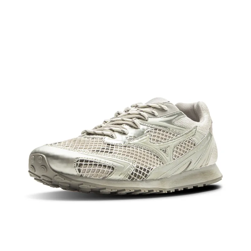 Mizuno LG 60S Low Top Casual Shoes Unisex Waffle Gold-1