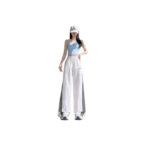 Flowers In Water Casual Pants Women's