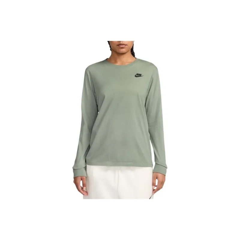 Nike Clothing T Shirts Women's Green-0