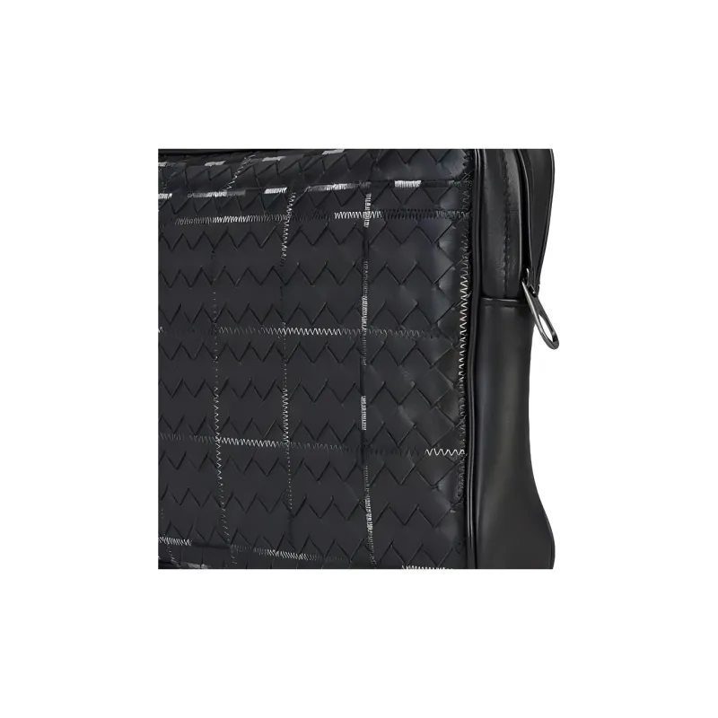 Bottega Veneta Metropolis Leather Wash Bag Black-3