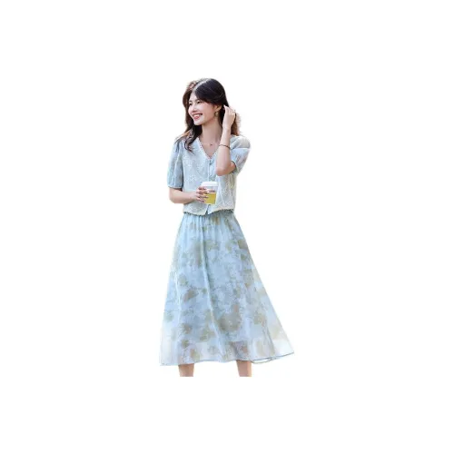 A Paradise For Awakening Skirt Set Women's