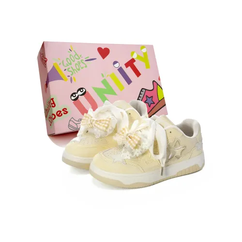 UNIITY Wear Resistant Lightweight Height Increasing Low Top Skateboard Shoes Women's Box Included