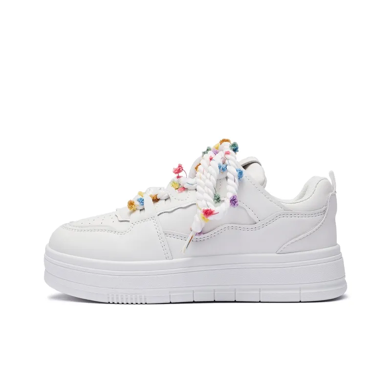 VKOI 1999 Wear resistant And Lightweight Low Top Skateboard Shoes Women's White-0