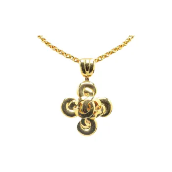 CHANEL 1997 Plated Cc Clover Pendant Necklace Costume Necklace