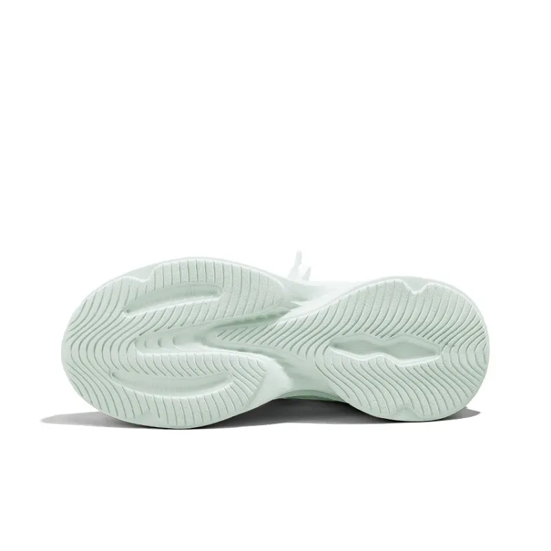 Warrior Low Top Running Shoes Women's White/Light Green-5