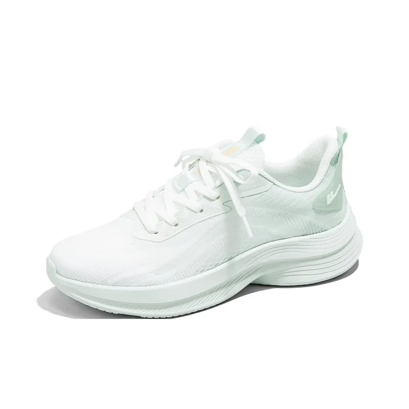 Warrior Low Top Running Shoes Women's White/Light Green-2