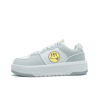 PAIN OR PLEASURE Breathable Low Top Skateboard Shoes Unisex Gray