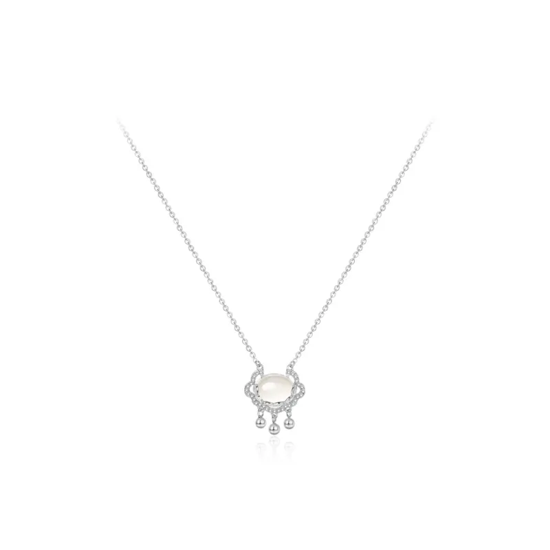 Fortune Gold Chalcedony Necklaces Women's-0