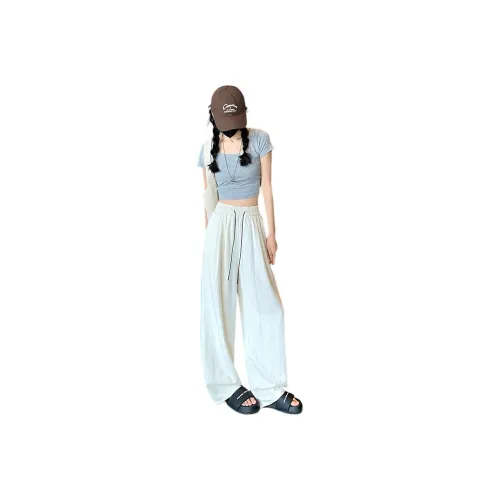 Flowers In Water Casual Pants Women's