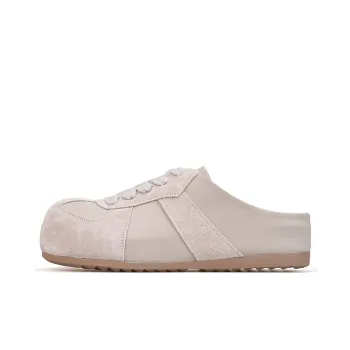 Joy&Mario Closed Toe Slippers Women's