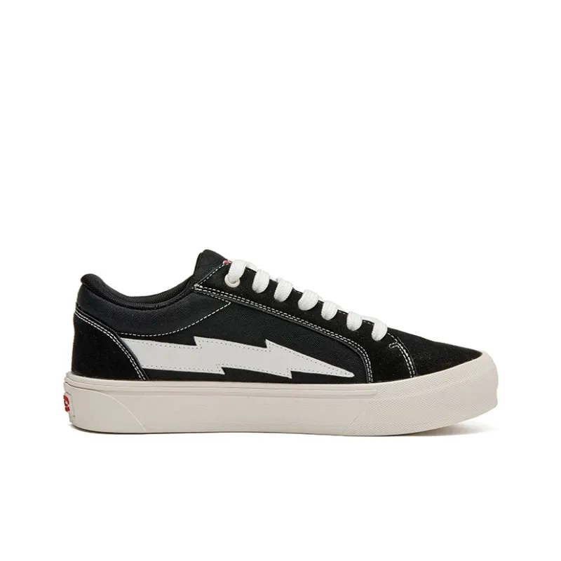 Siningdynamic Slip Resistant Low Top Skateboard Shoes Unisex-1