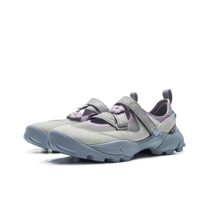 TYAKASHA x LiNing Anti Slip Wear Resistant Low Top Casual Shoes Women's Calm Gray Frost Gray-2