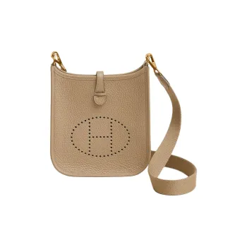 HERMES Evelyne Clemence Bullock Leather Shoulder Bag Women's Trench Coat Beige