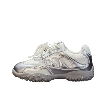 Help Low Top Casual Shoes Women's