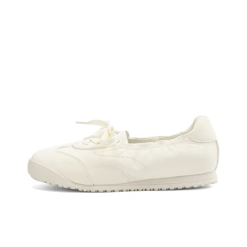 BOERDIQI Breathable And Lightweight Low Top Casual Shoes Women's