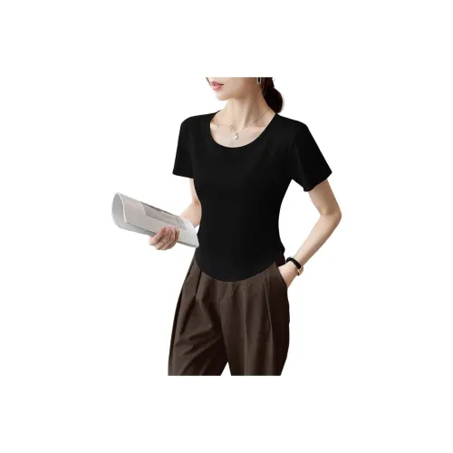 The New Age Family Regular T Shirt Women's